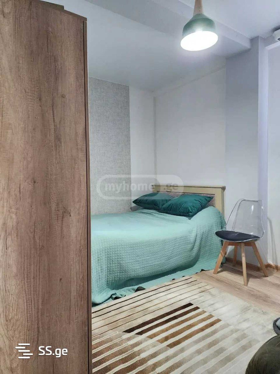 Furnished 3-Room Apartment Near Lisi Lake photo 8 of 8
