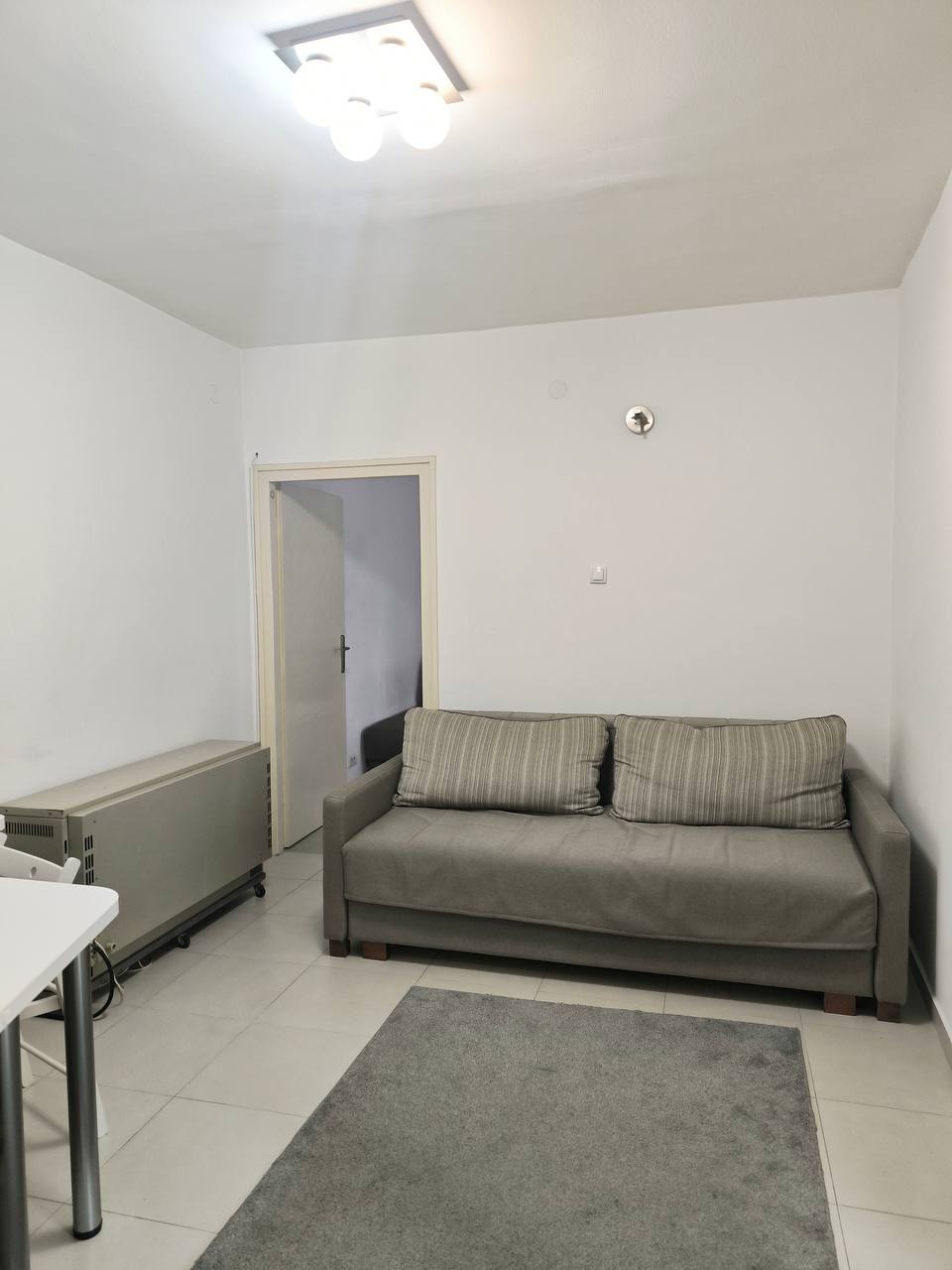 One-Bedroom Apartment in Zemun photo 4 of 5