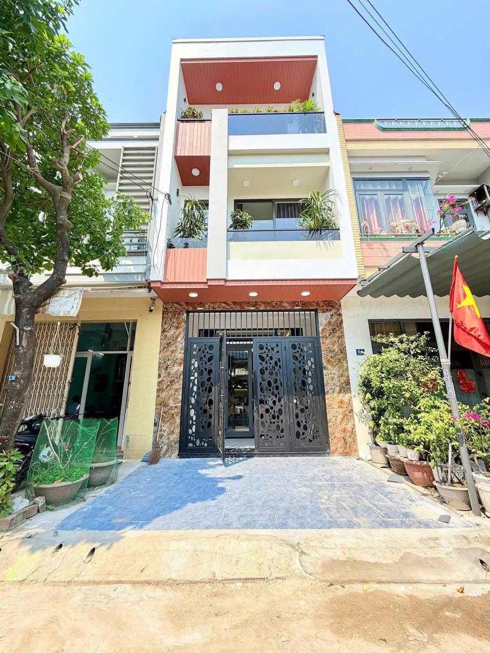 4-Bedroom House in Da Nang photo 1 of 8
