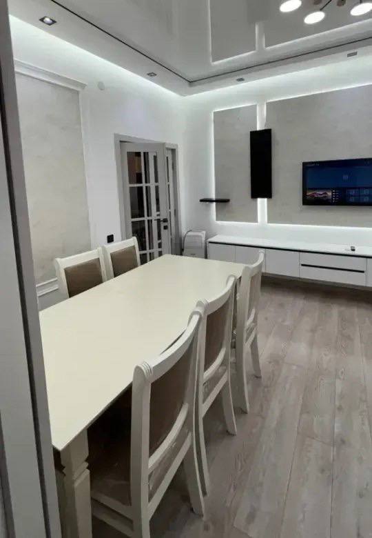 Меблированная квартира в Канакер-Зейтун photo 2 of 8