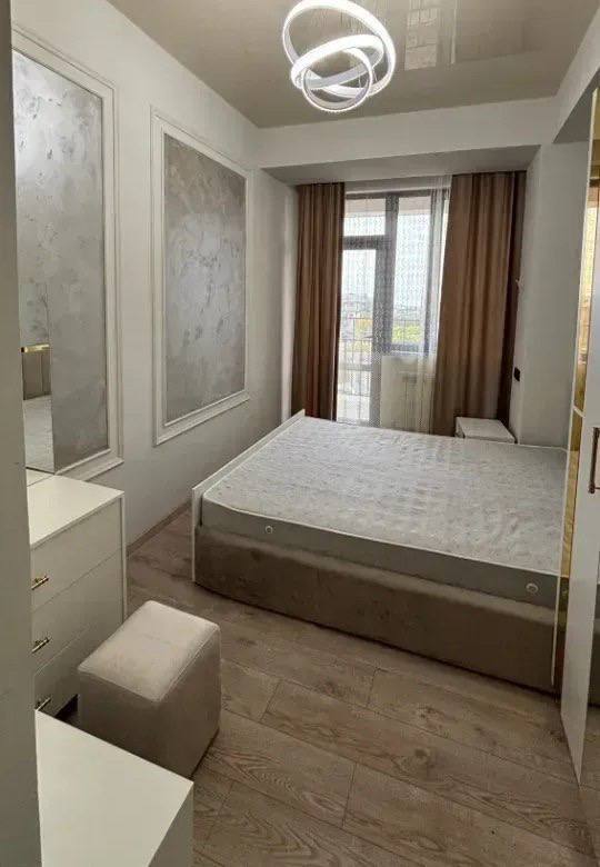 Меблированная квартира в Канакер-Зейтун photo 5 of 8