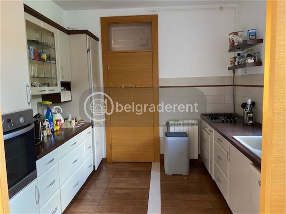 3.5-Room Apartment in Dedinje photo 6 of 8