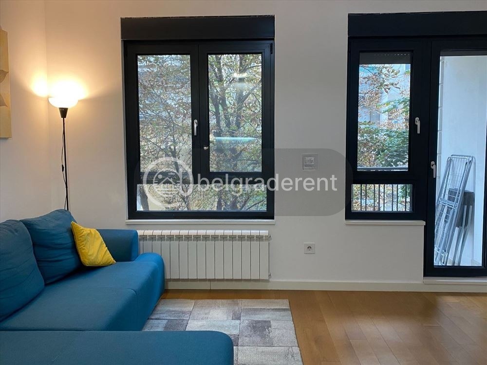 Двухкомнатная квартира 40 м² в центре Белграда photo 2 of 7