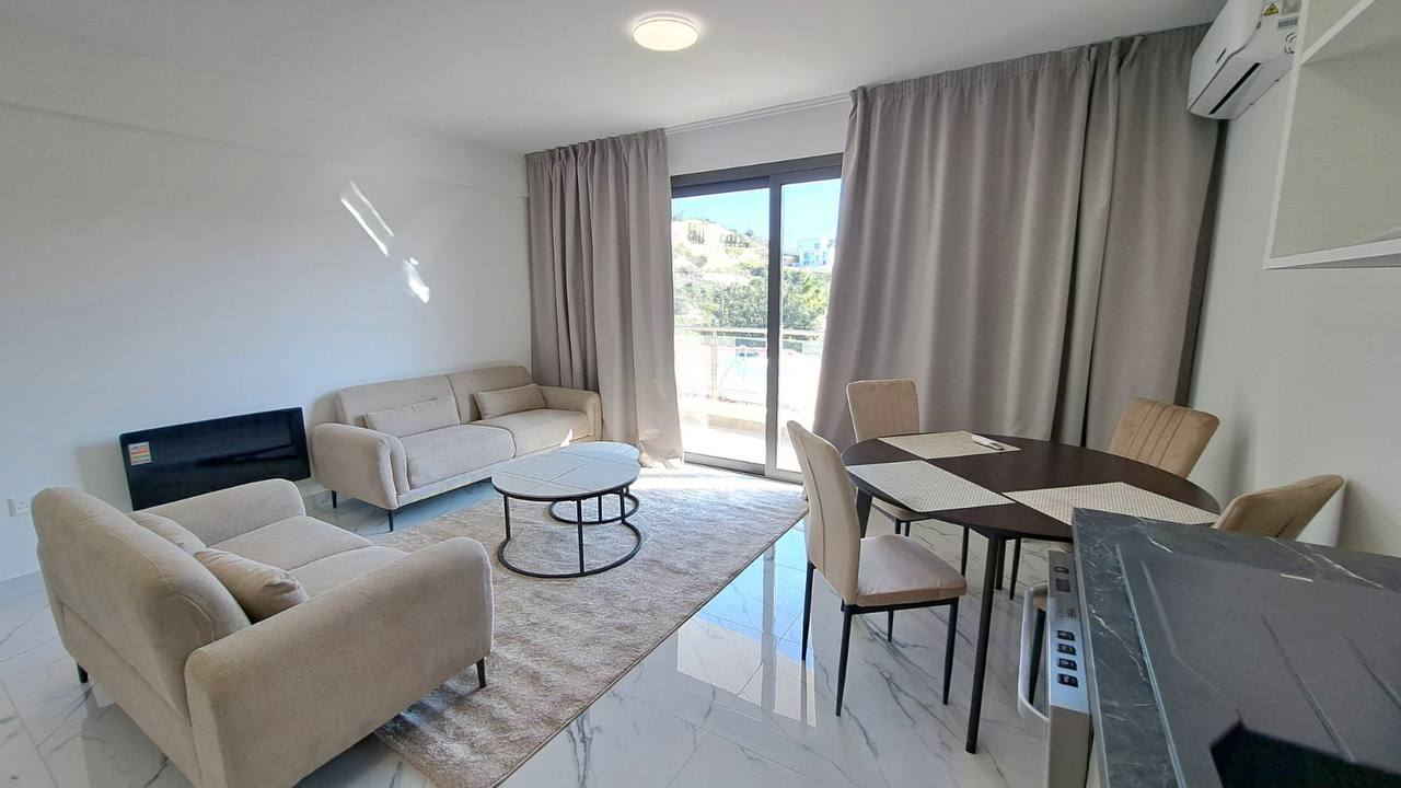 One-Bedroom Apartment in Agios Tychonas photo 1 of 4