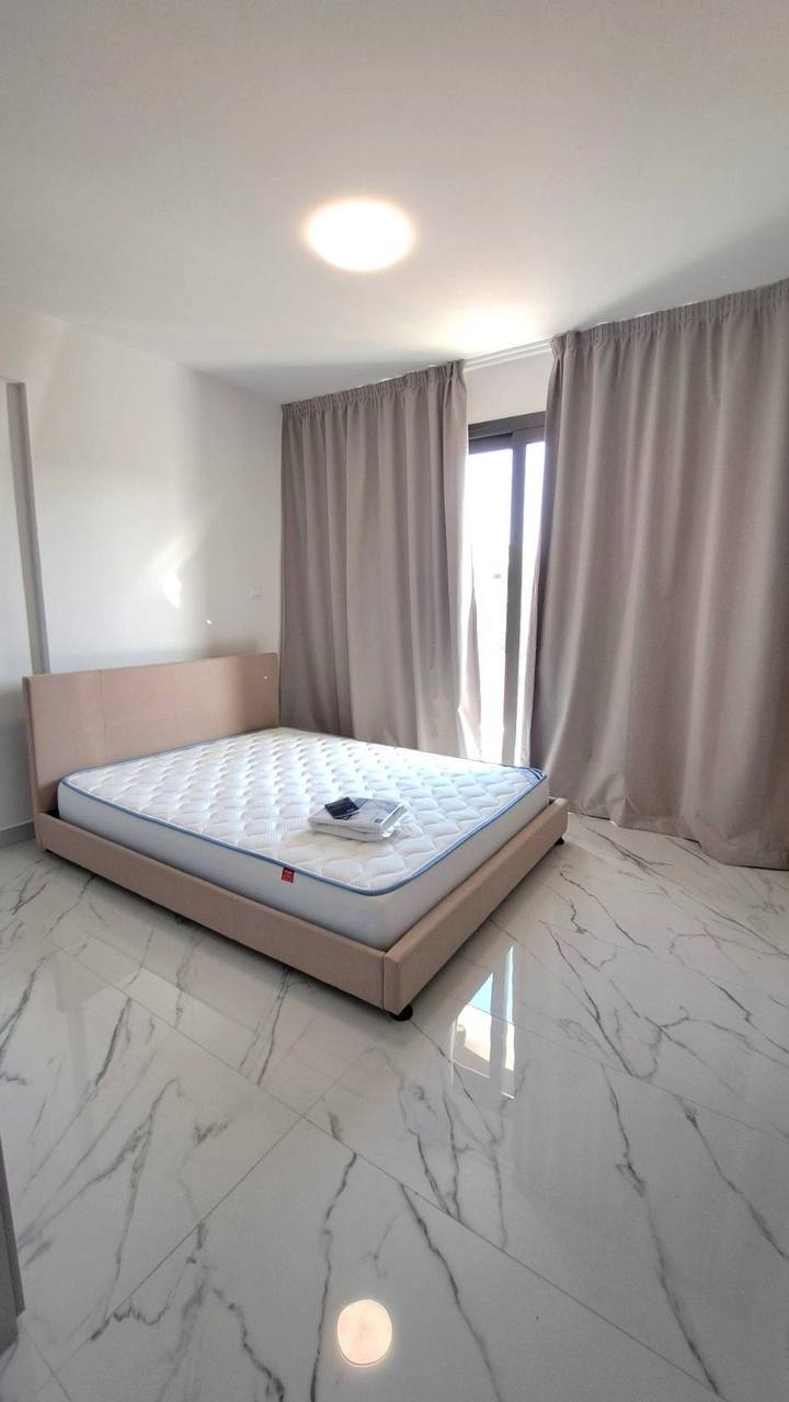 One-Bedroom Apartment in Agios Tychonas photo 3 of 4