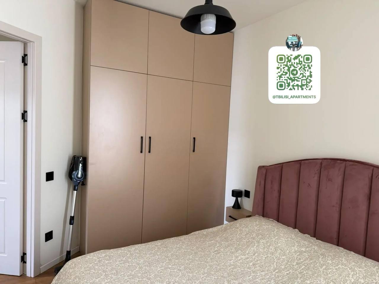 Two-Bedroom Apartment in Saburtalo photo 7 of 8