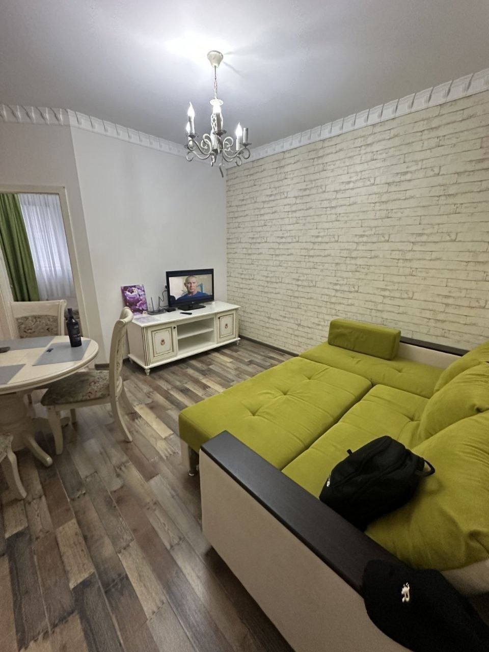 Однокомнатная квартира с гостиной в Центре photo 3 of 8