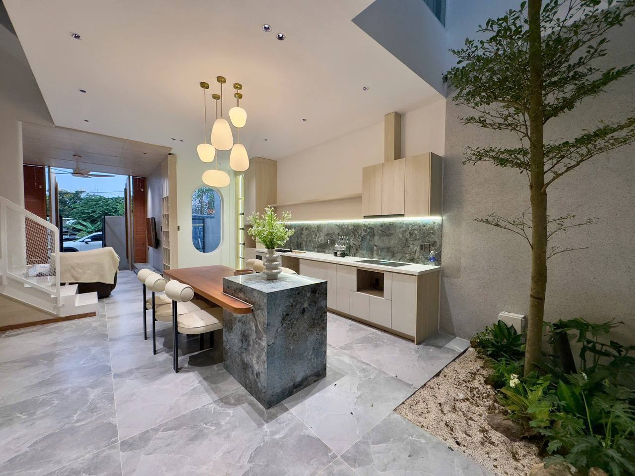 4-Bedroom House in Da Nang photo 4 of 8