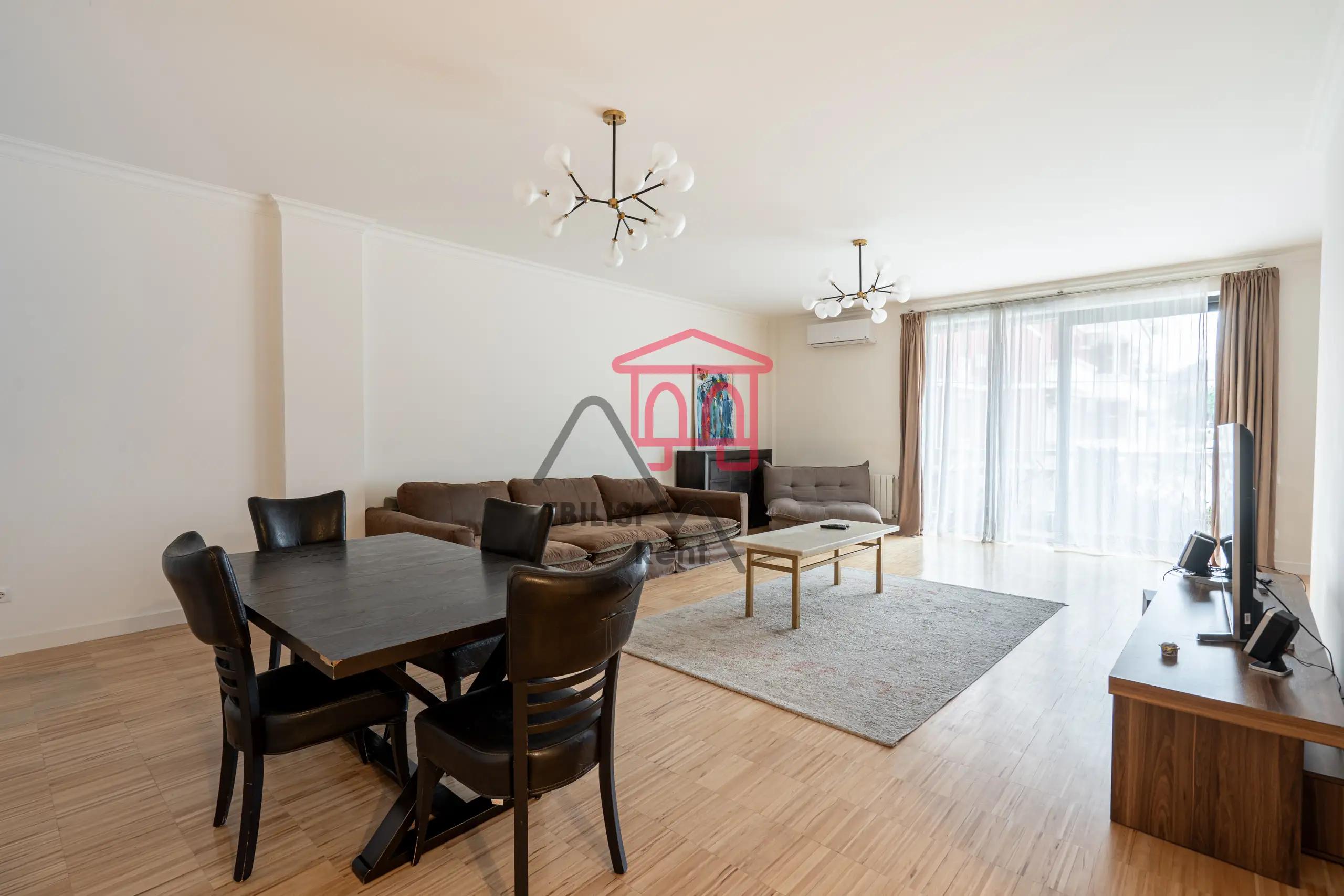 Spacious 3-Bedroom Apartment with Courtyard in Vake photo 1 of 8