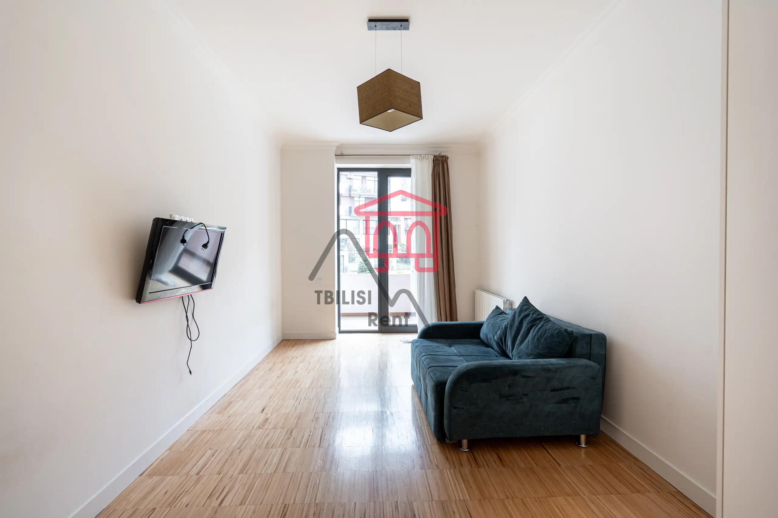 Spacious 3-Bedroom Apartment with Courtyard in Vake photo 7 of 8