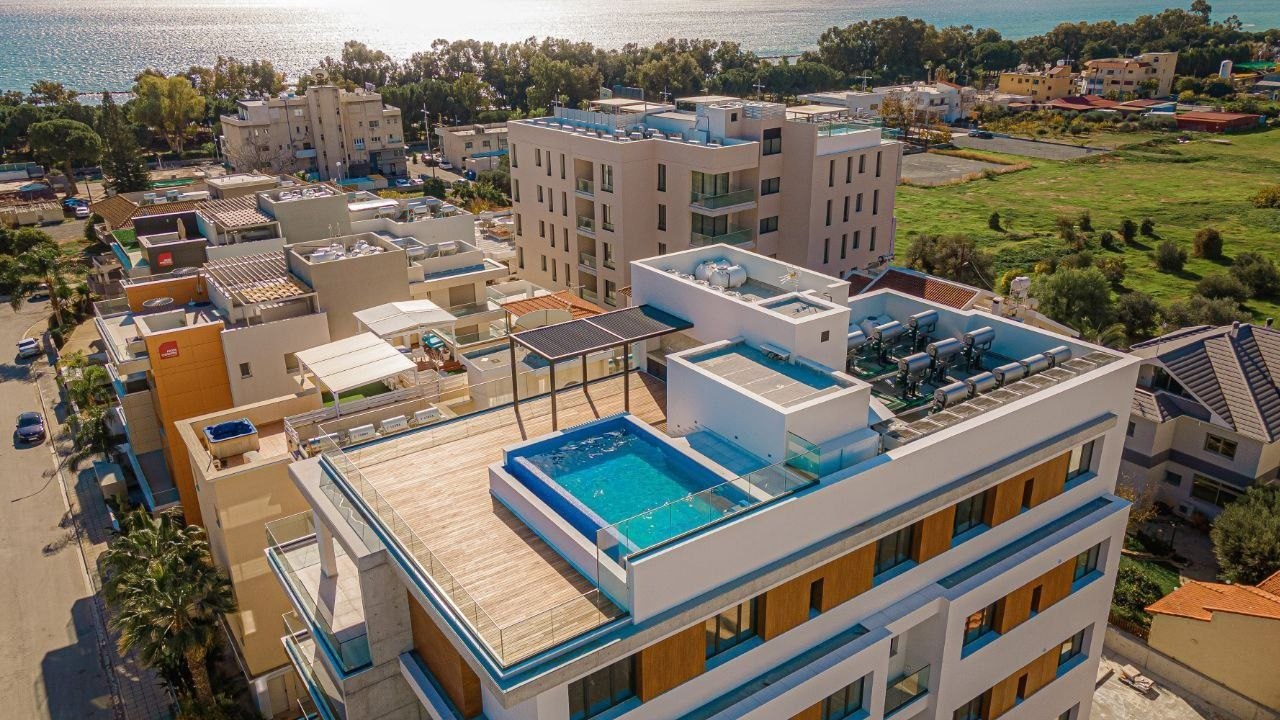 Furnished 2-Bedroom Apartment in Germasogeia photo 1 of 8