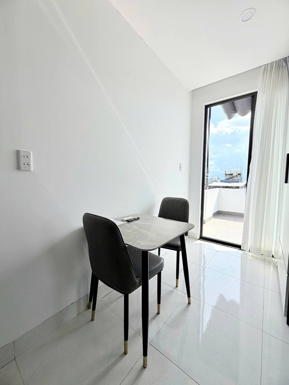 1-Bedroom Penthouse Apartment in Son Tra photo 3 of 8