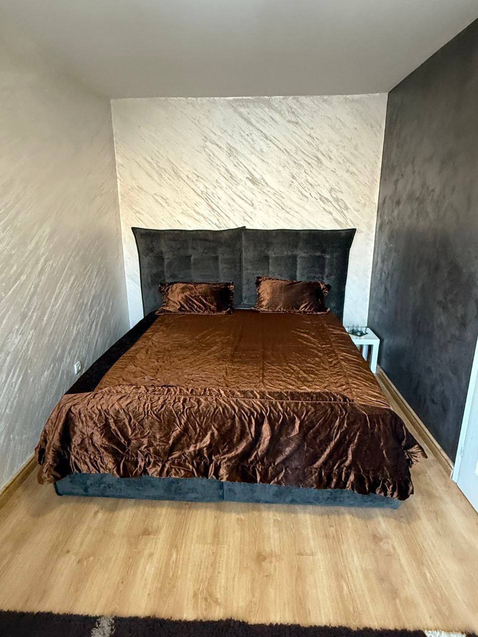 2-Bedroom Apartment in Novi Beograd photo 4 of 6