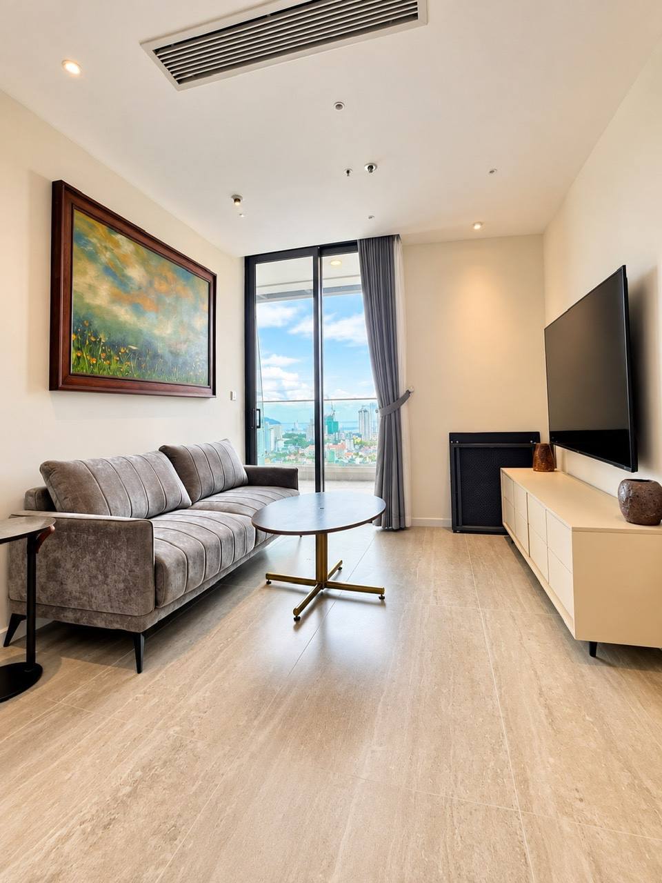 1-Bedroom Apartment at The Ponte photo 1 of 8
