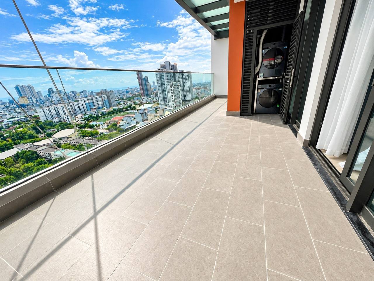 1-Bedroom Apartment at The Ponte photo 8 of 8