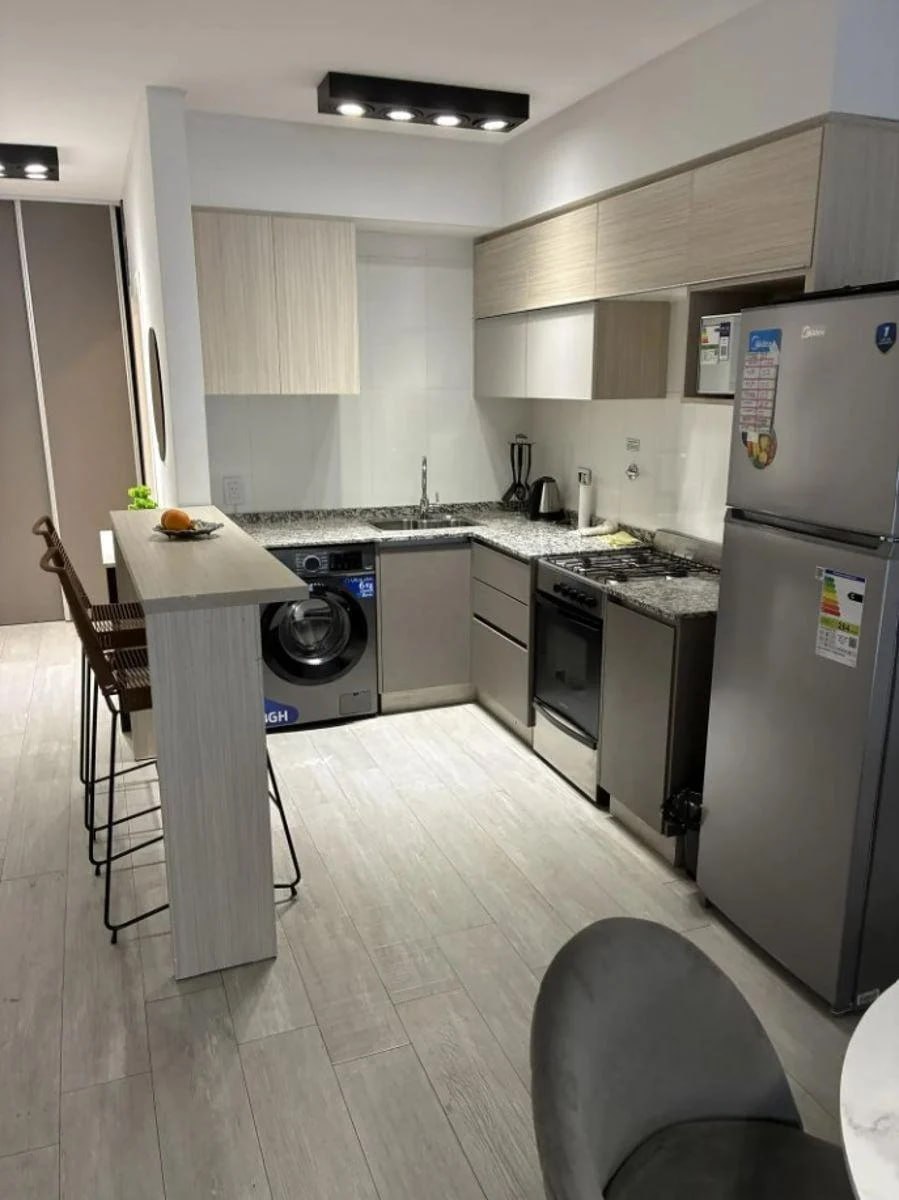 One-Bedroom Apartment in Palermo photo 3 of 8
