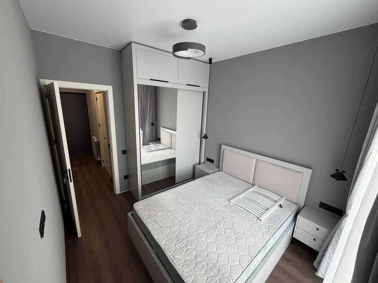 1-Bedroom Apartment in Saburtalo photo 3 of 8