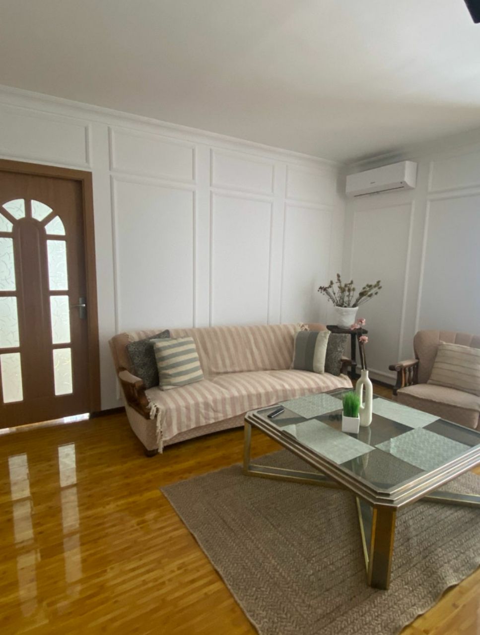 Two-Room Apartment in Buiucani photo 6 of 8