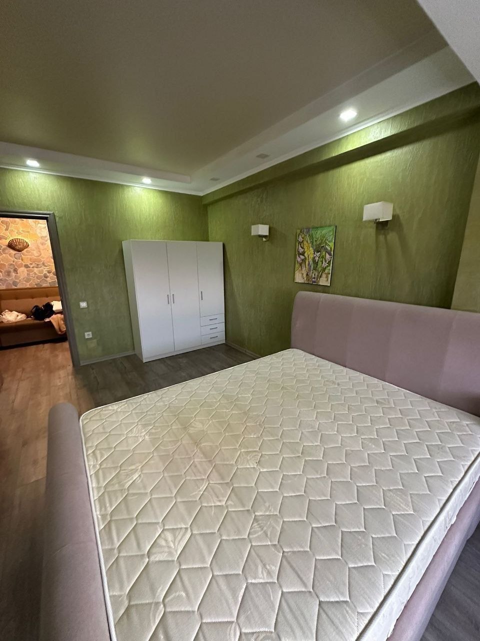 One-Bedroom Apartment in Riscani photo 2 of 8