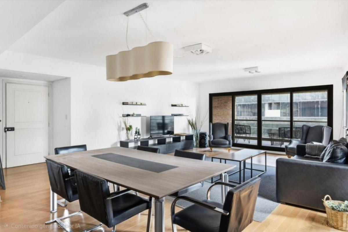 Two-Bedroom Apartment in Puerto Madero photo 1 of 8