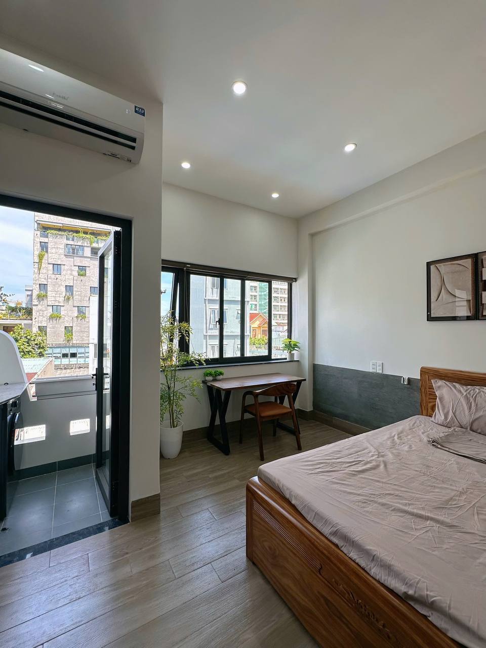 Brand-New Studio Apartment in Son Tra photo 4 of 8
