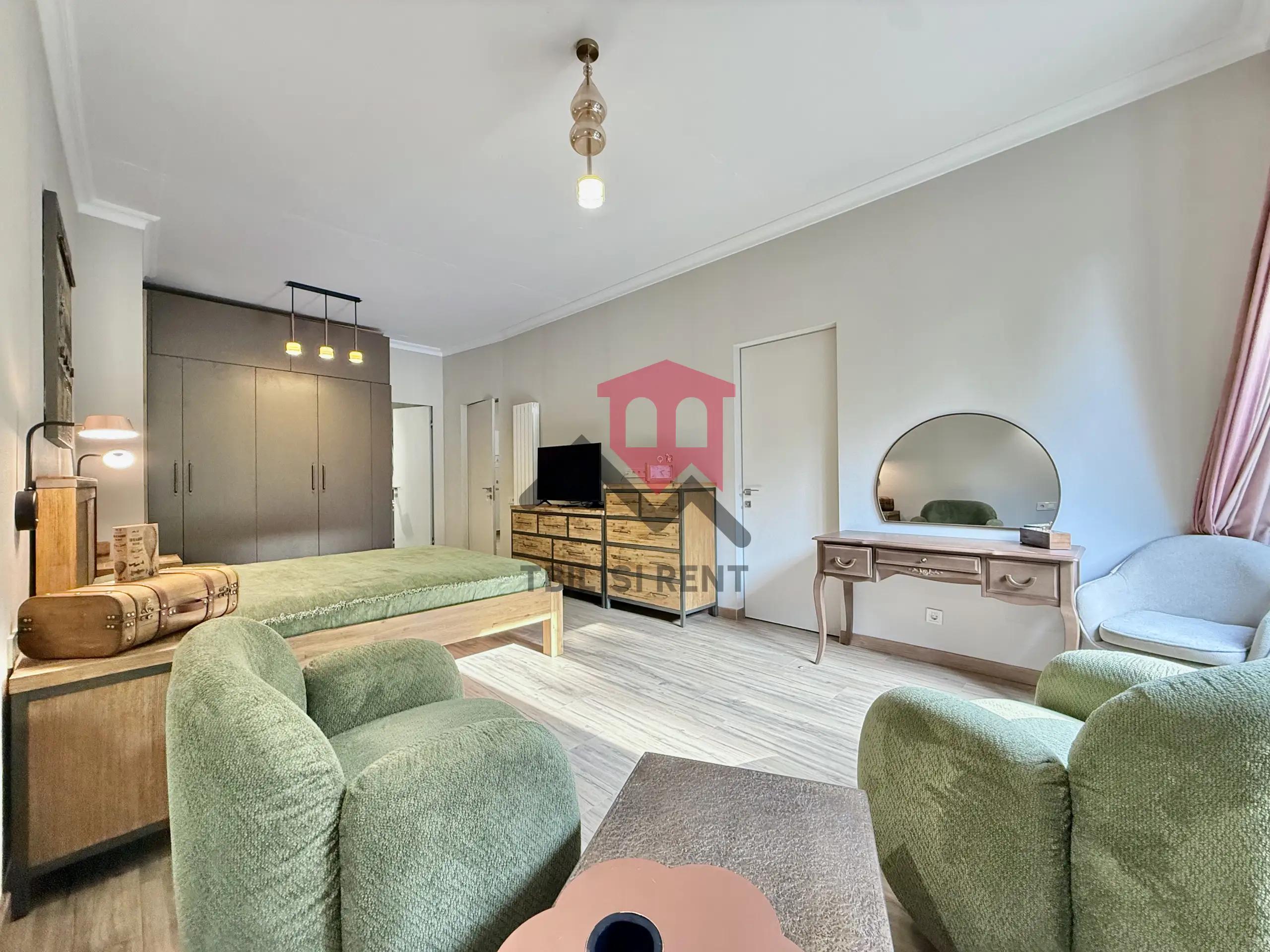 Designer 2-Bedroom Apartment in Vake photo 2 of 8