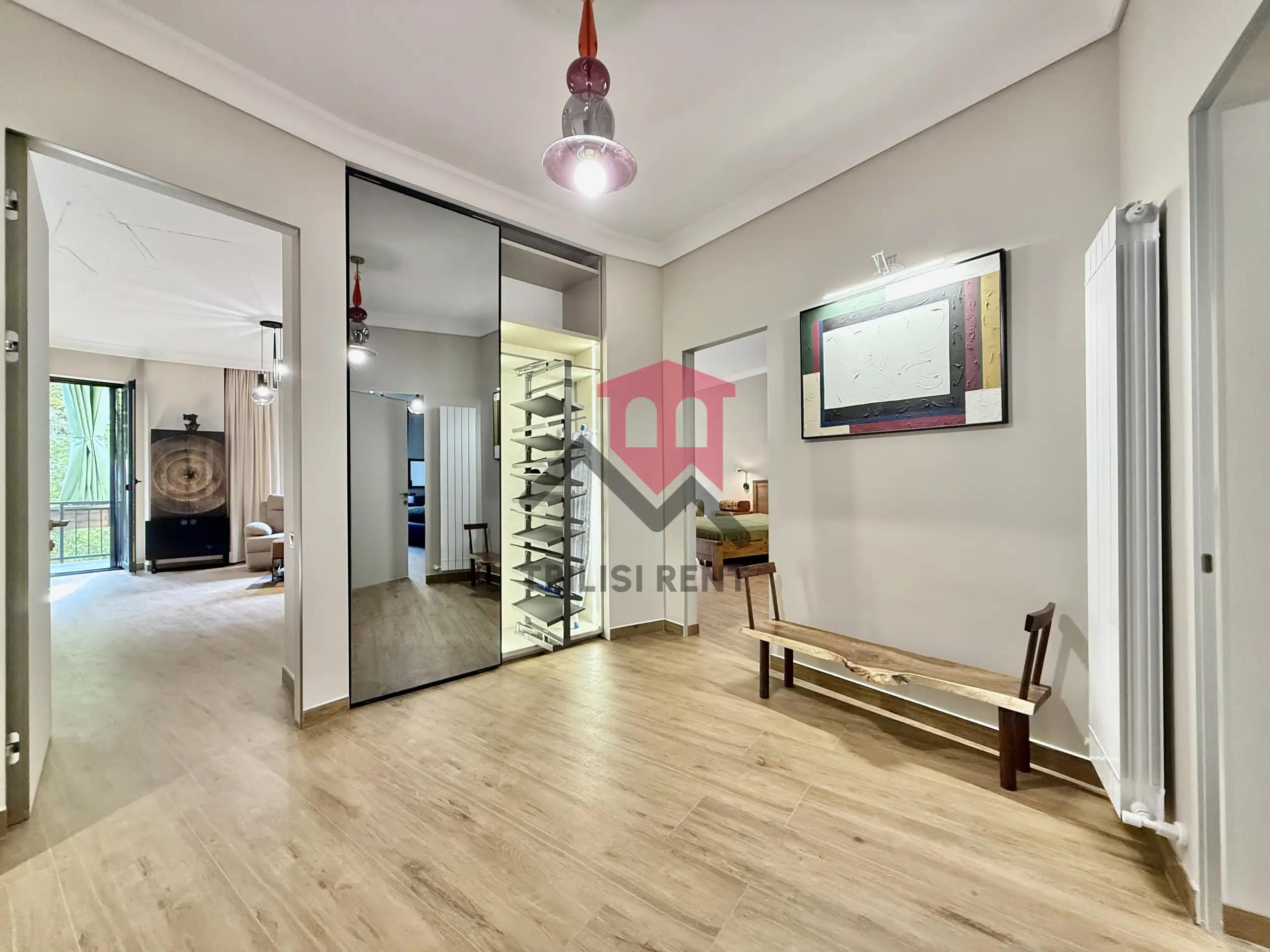 Designer 2-Bedroom Apartment in Vake photo 5 of 8