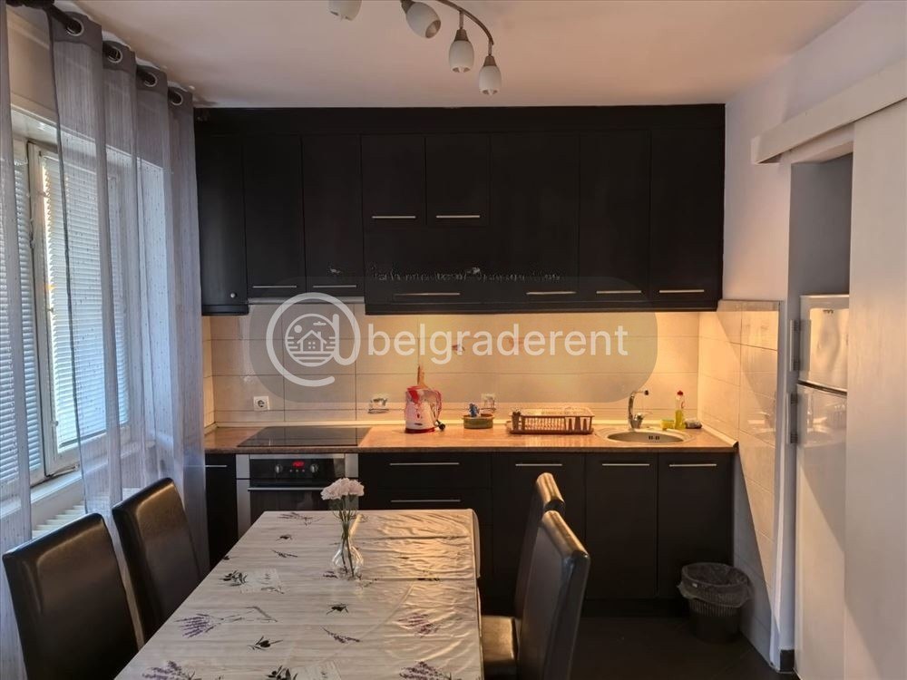 1.5-Room Apartment in Zeleni Venac photo 3 of 8