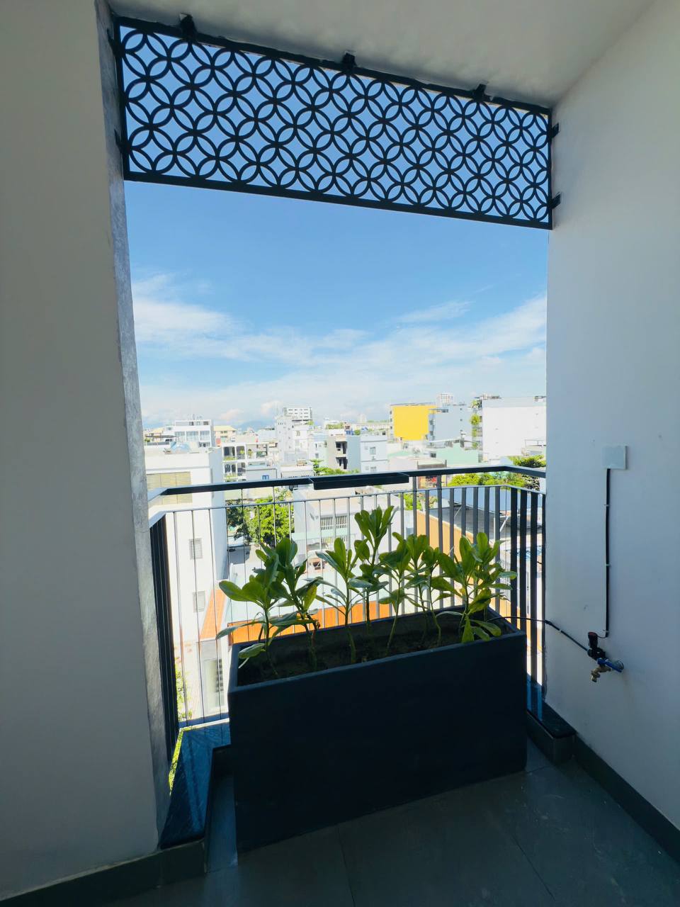 2-Bedroom Apartment in My An photo 3 of 8