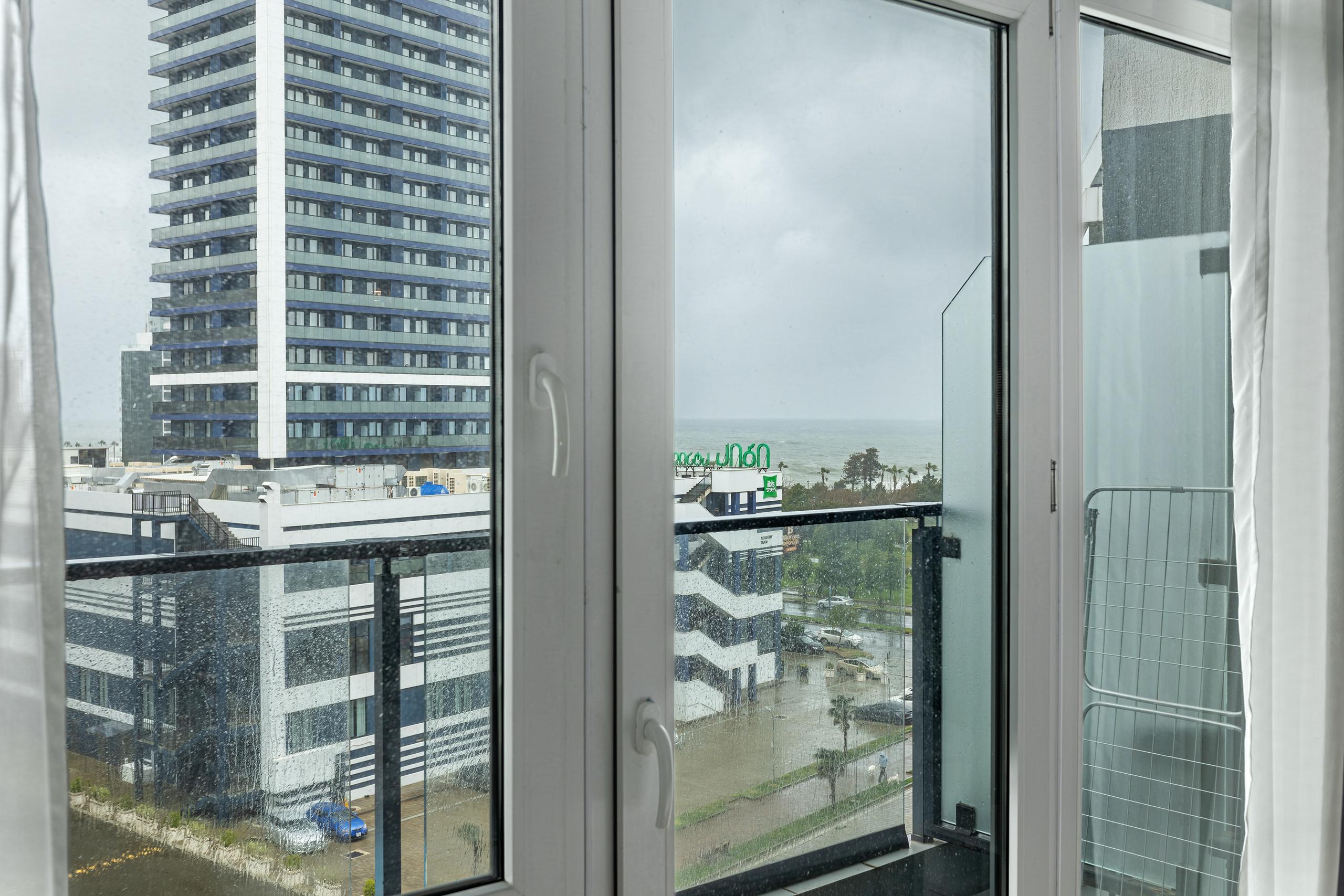 Sea View Apartment at White Sails photo 2 of 5