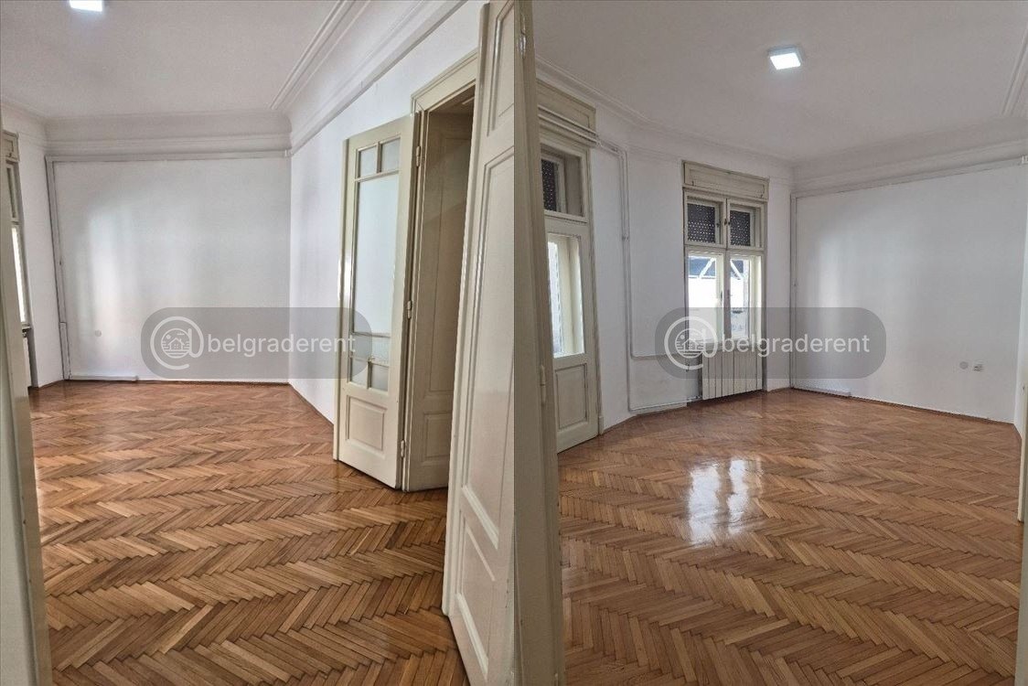 Трёхкомнатная квартира в Старом граде photo 2 of 8