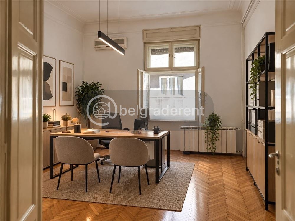 Трёхкомнатная квартира в Старом граде photo 6 of 8