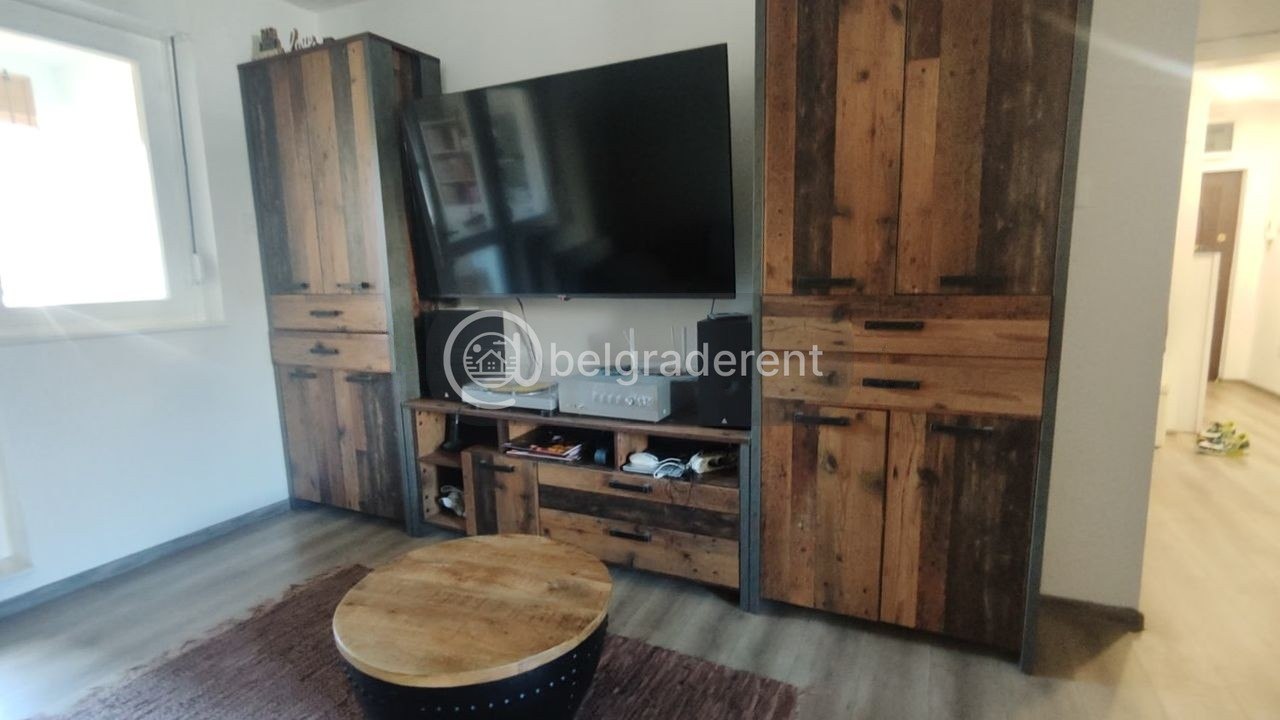 Two-Bedroom Apartment in Zvezdara photo 2 of 8