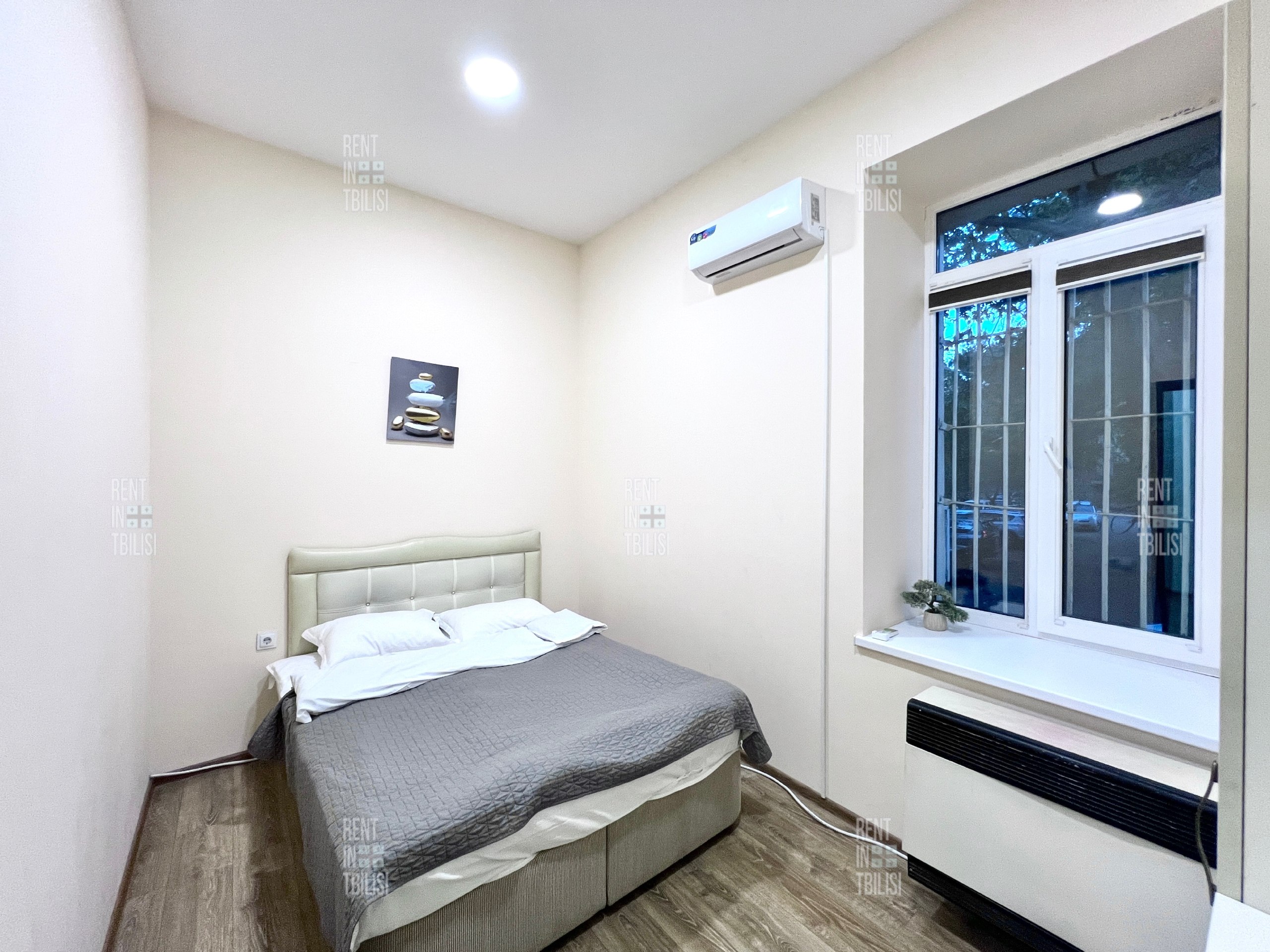 Cozy 1-Bedroom Apartment Near Fabrika photo 5 of 8