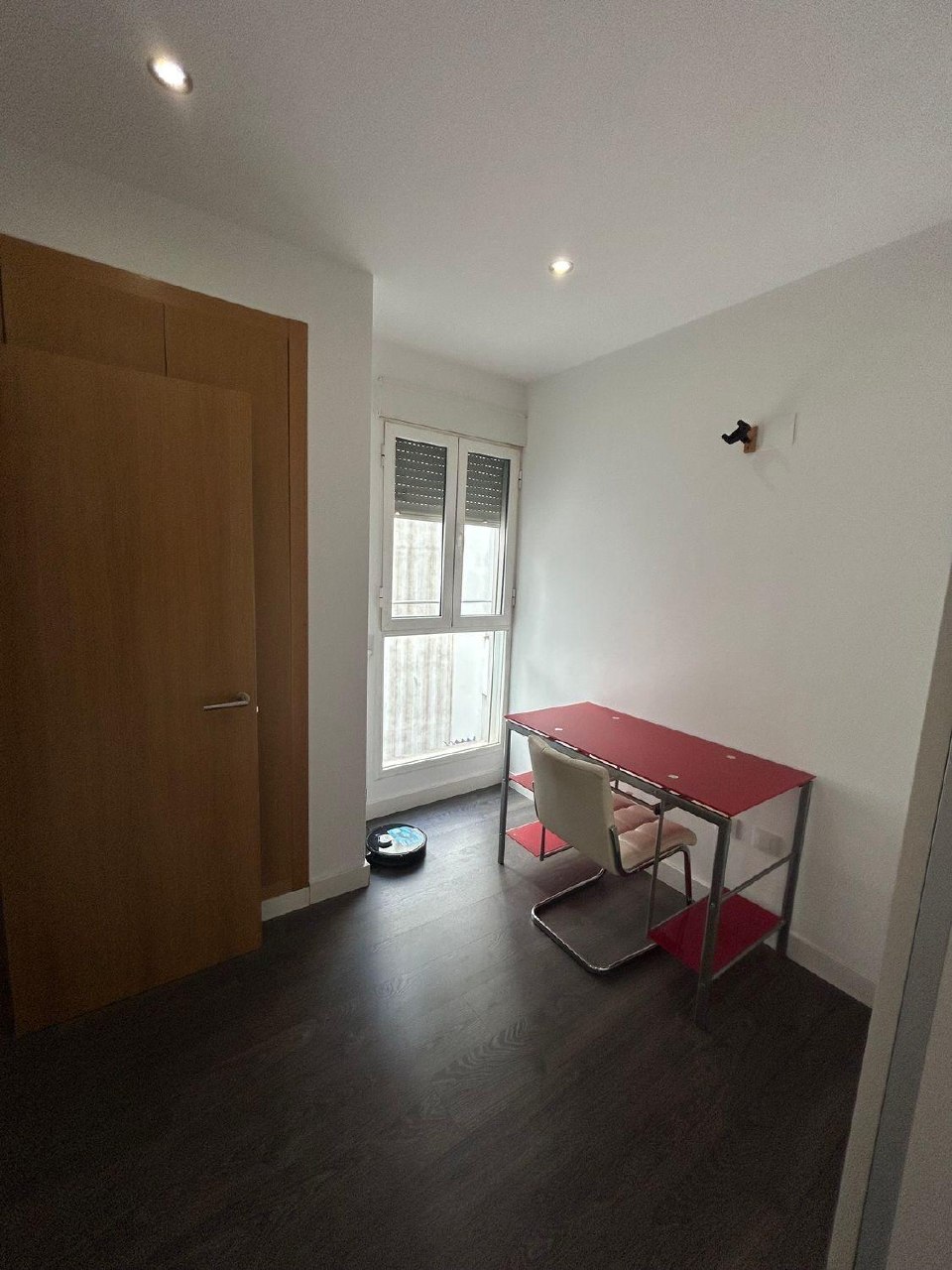 2-Bedroom Apartment in Malilla photo 6 of 8
