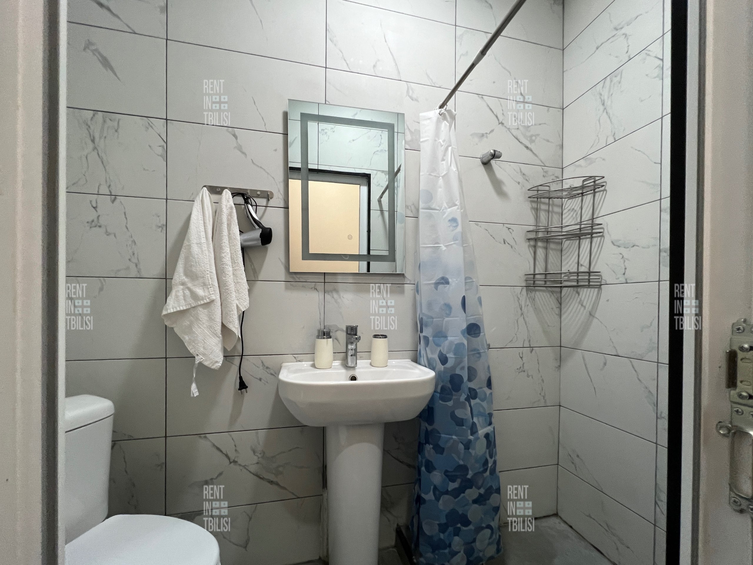 Уютная 1-комнатная квартира рядом с Fabrika photo 7 of 8
