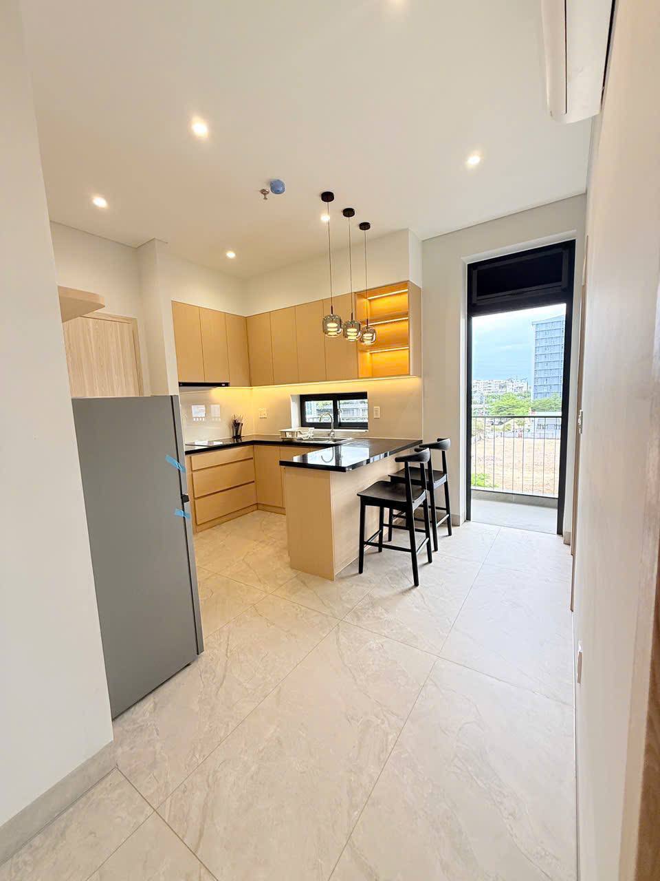 Brand-New 1BR Apartment in Khue My photo 5 of 6