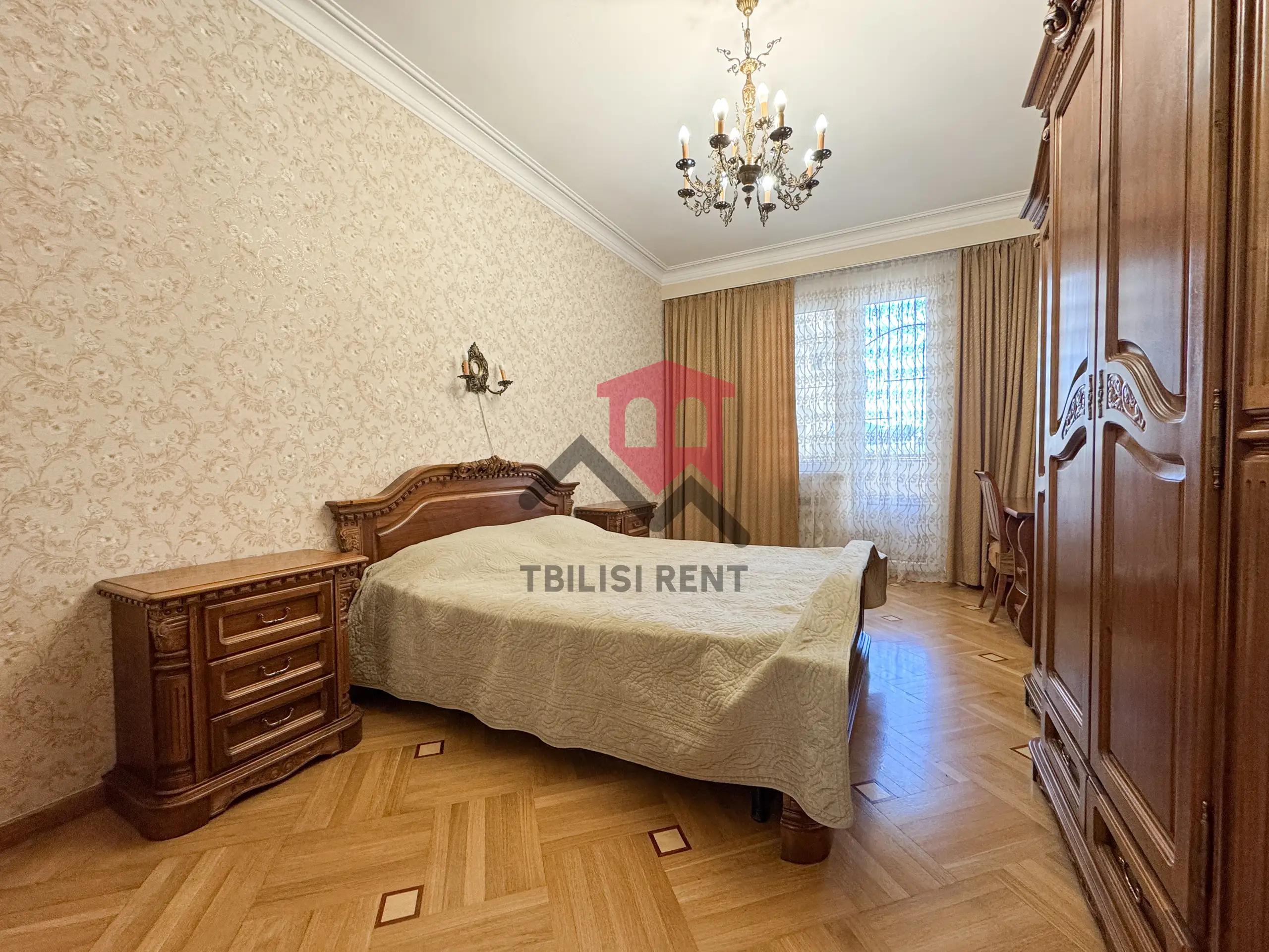 Spacious 2-Bedroom Apartment in Saburtalo photo 4 of 8