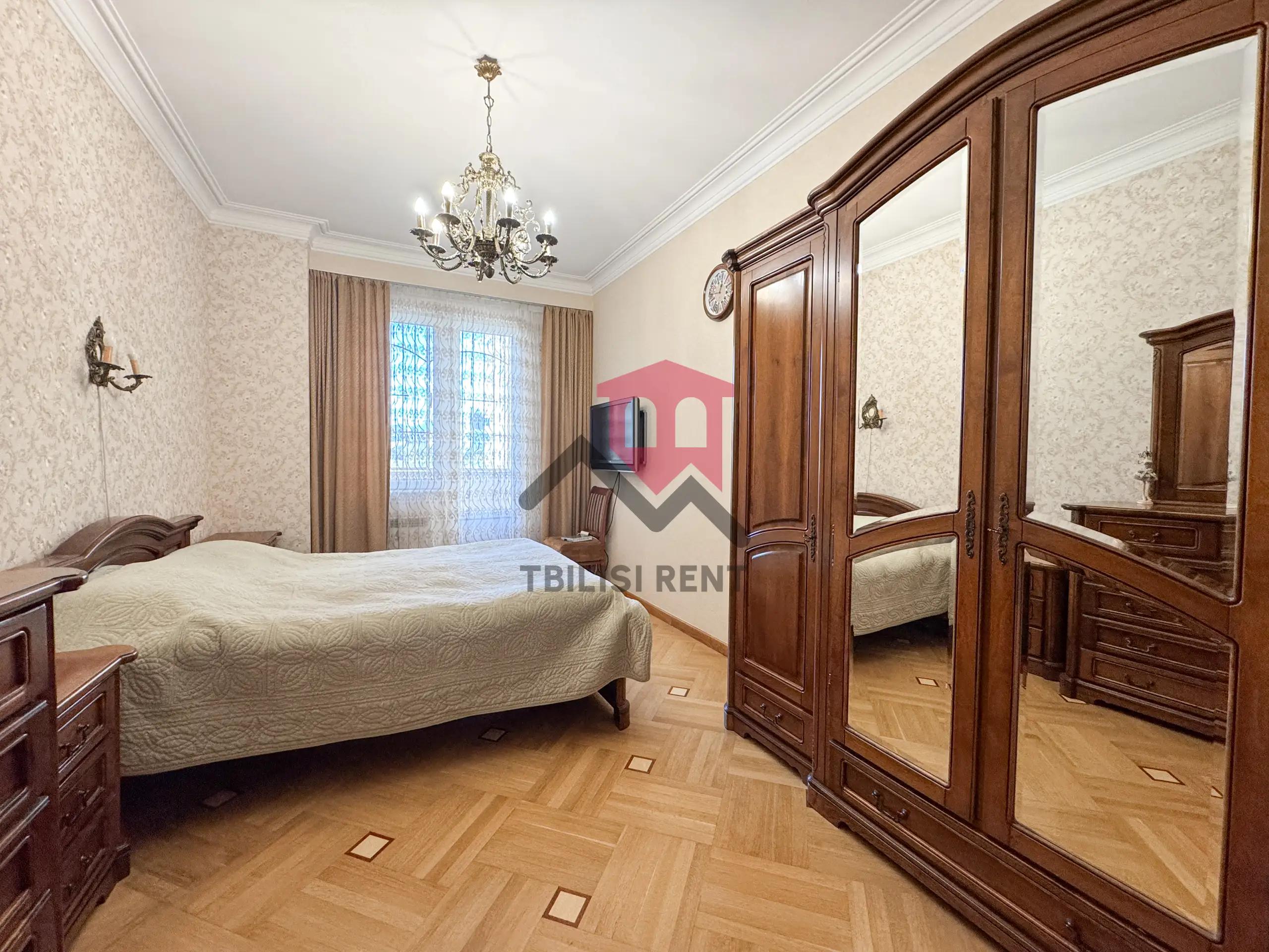 Spacious 2-Bedroom Apartment in Saburtalo photo 6 of 8