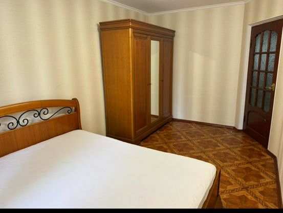 Трёхкомнатная квартира в центре Кишинёва photo 5 of 8