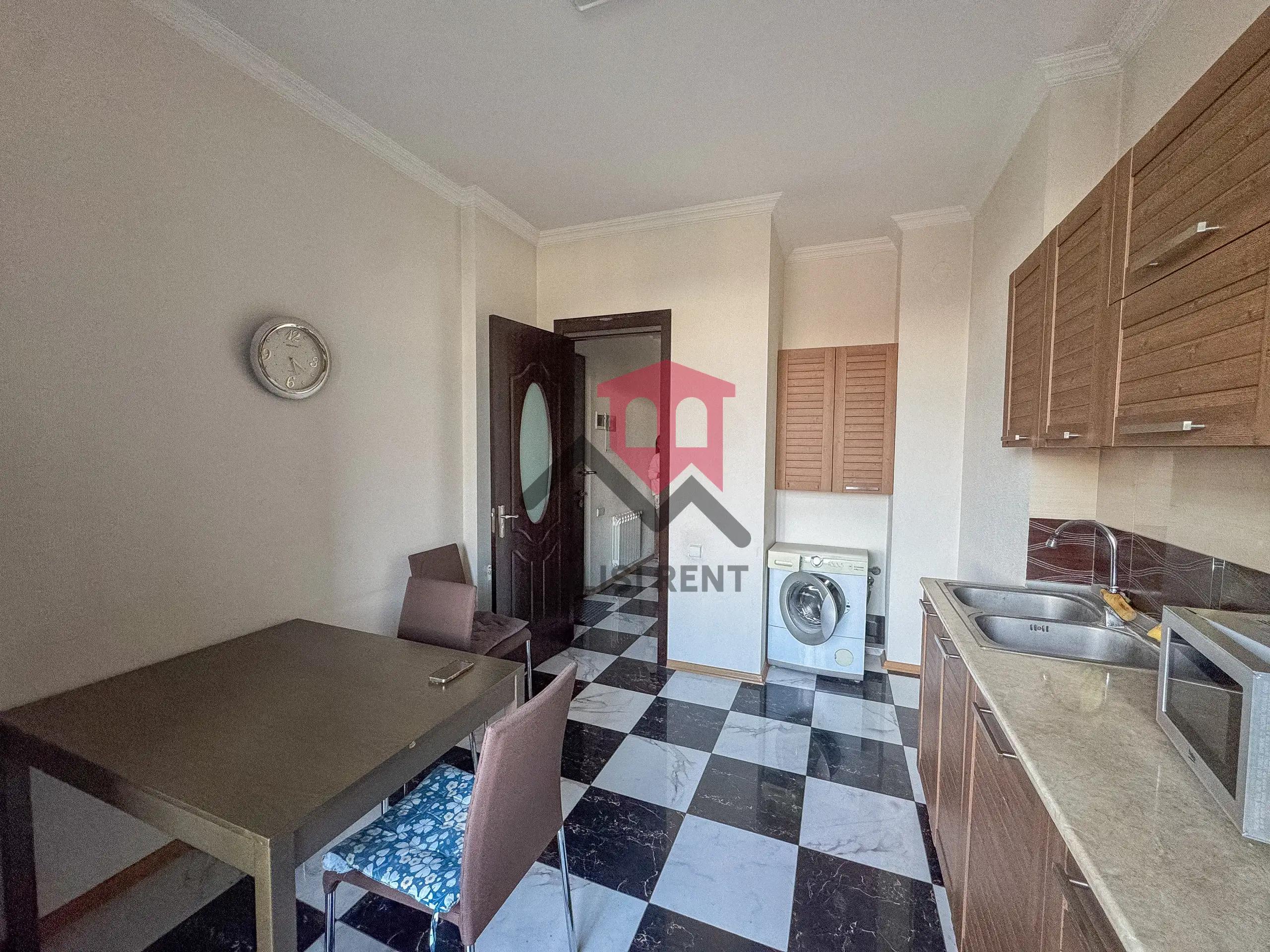 Spacious 1-Bedroom Apartment Near Vake Park photo 4 of 8