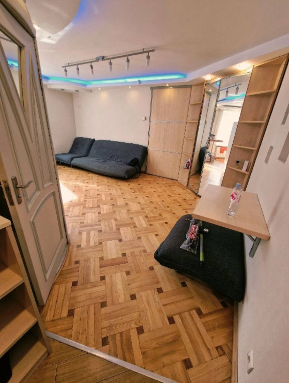 One-Bedroom Apartment in Riscani photo 8 of 8