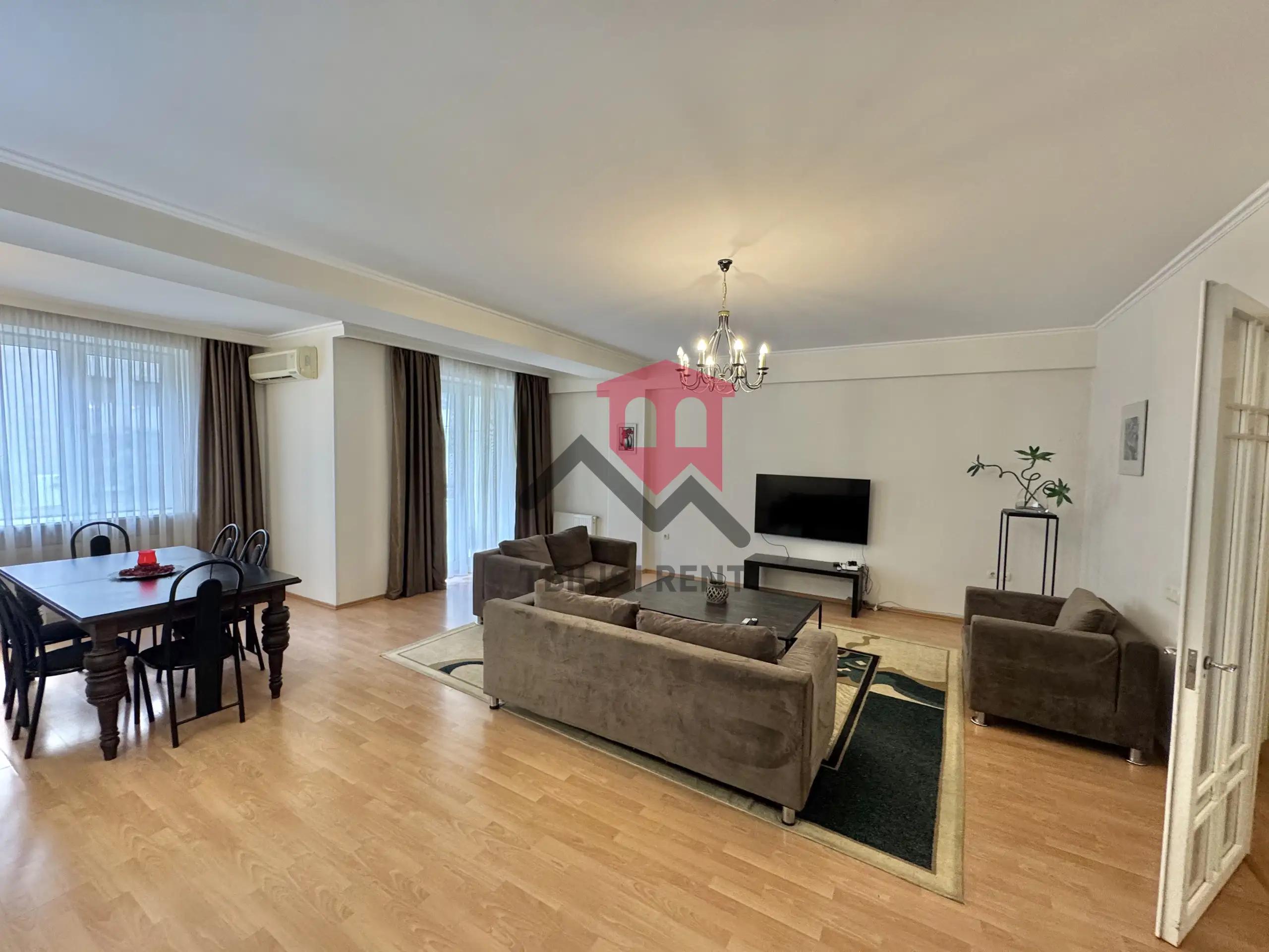 Spacious 3-Bedroom Apartment in Saburtalo photo 3 of 8