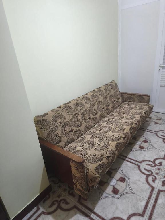One-Bedroom Apartment with Living Room in Riscani photo 4 of 8