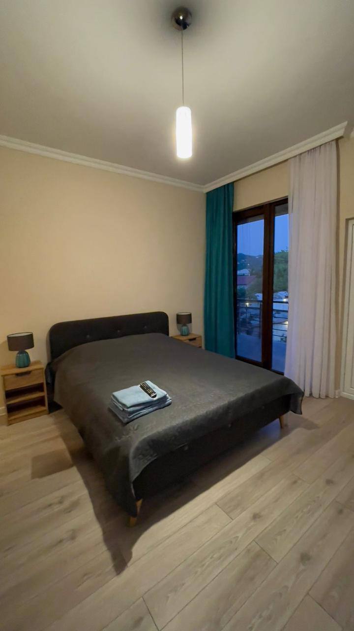 Large Six-Bedroom House in Batumi photo 3 of 5