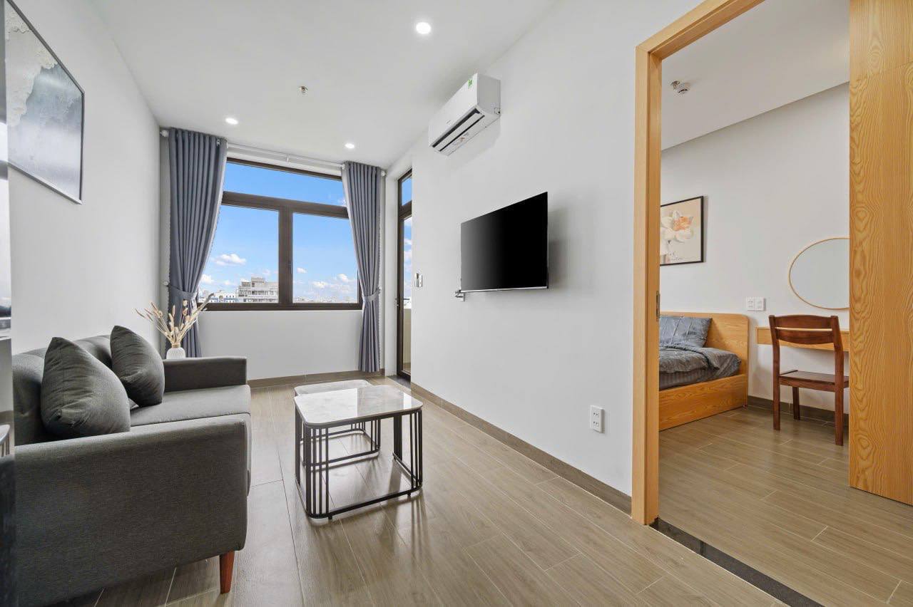 1-Bedroom Apartment with Swimming Pool photo 5 of 8
