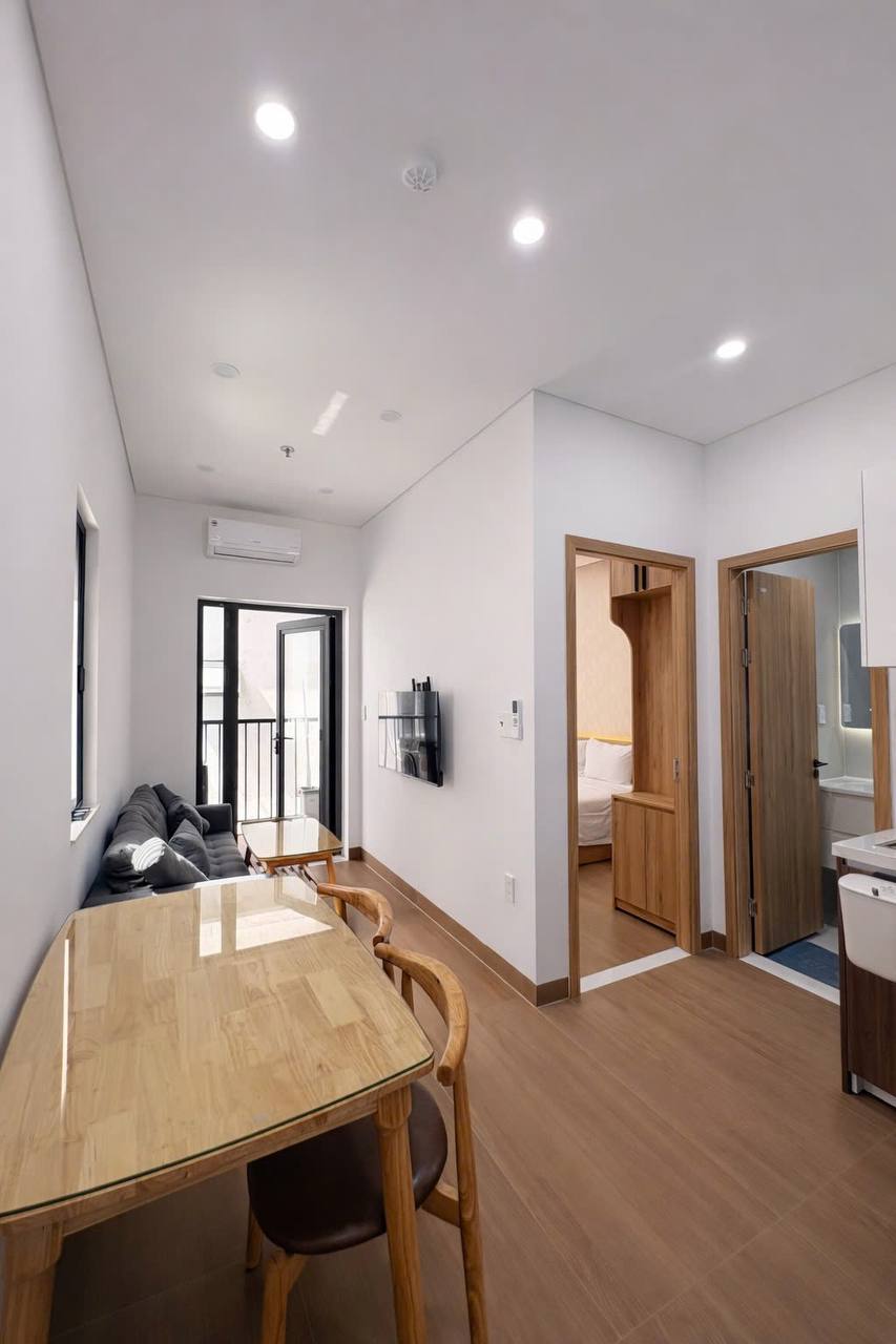 1-Bedroom Apartment for Rent in Son Tra photo 2 of 8