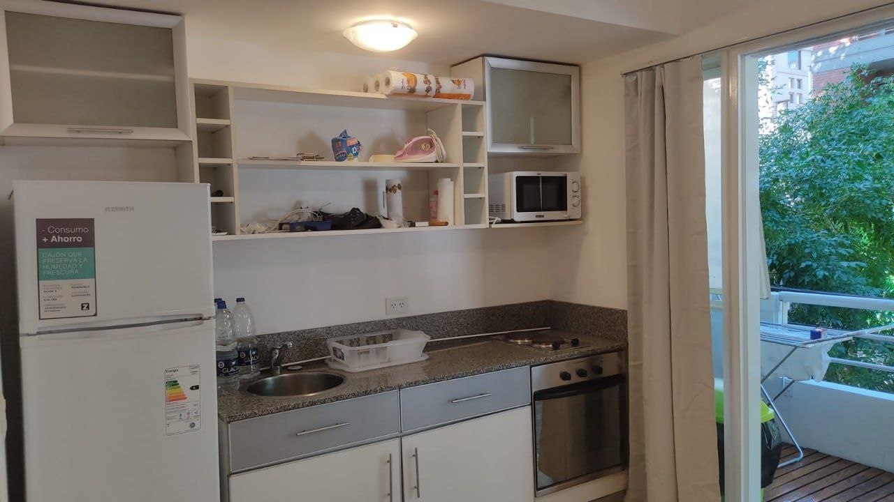 Studio with Balcony in Palermo Soho photo 5 of 8