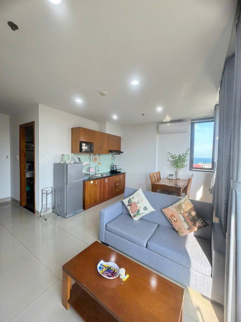 1BR Sea-View Apartment in Son Tra photo 3 of 7