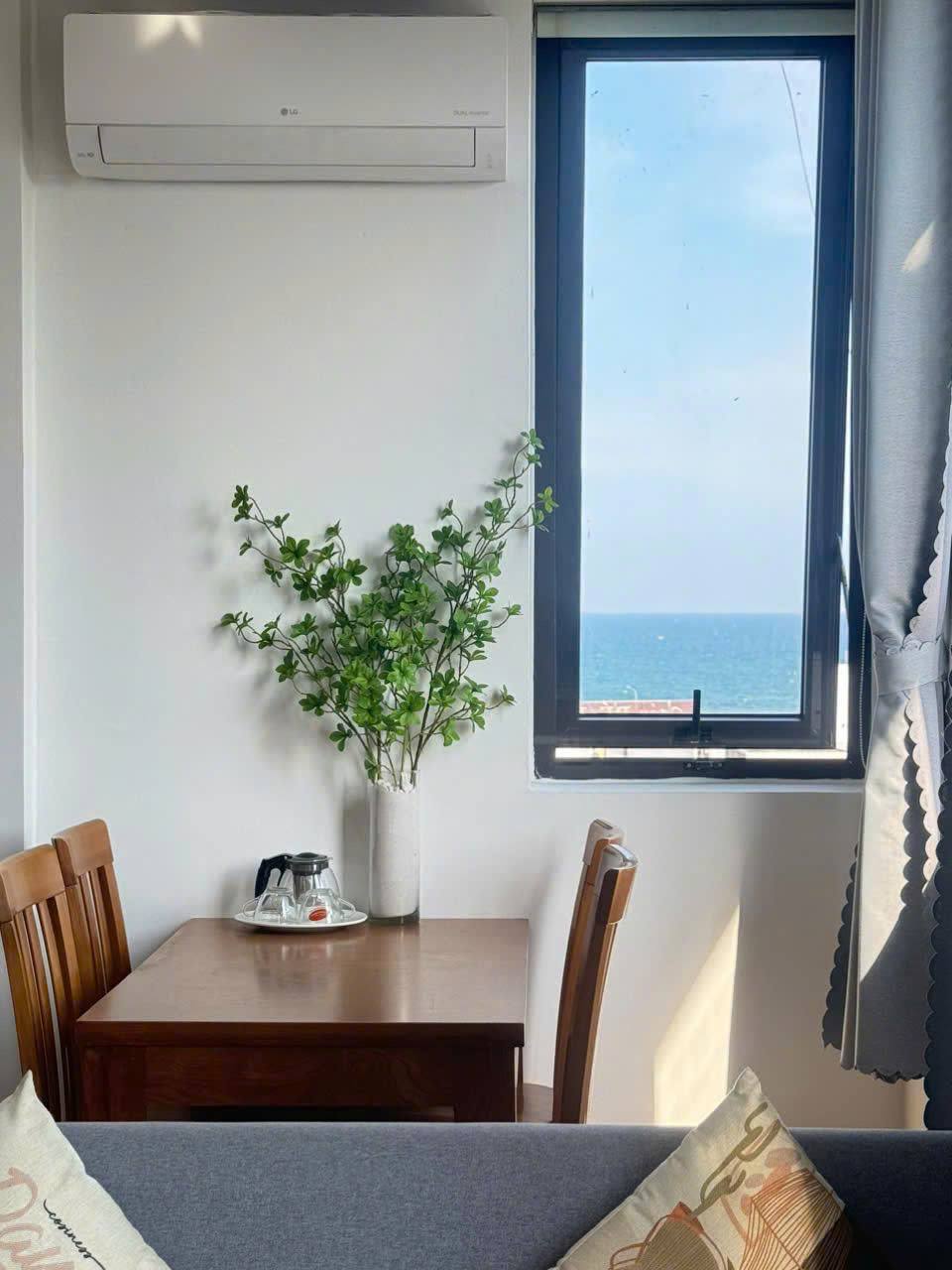 1BR Sea-View Apartment in Son Tra photo 6 of 7
